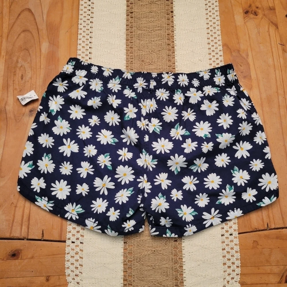 Old Navy Daisy Shorts